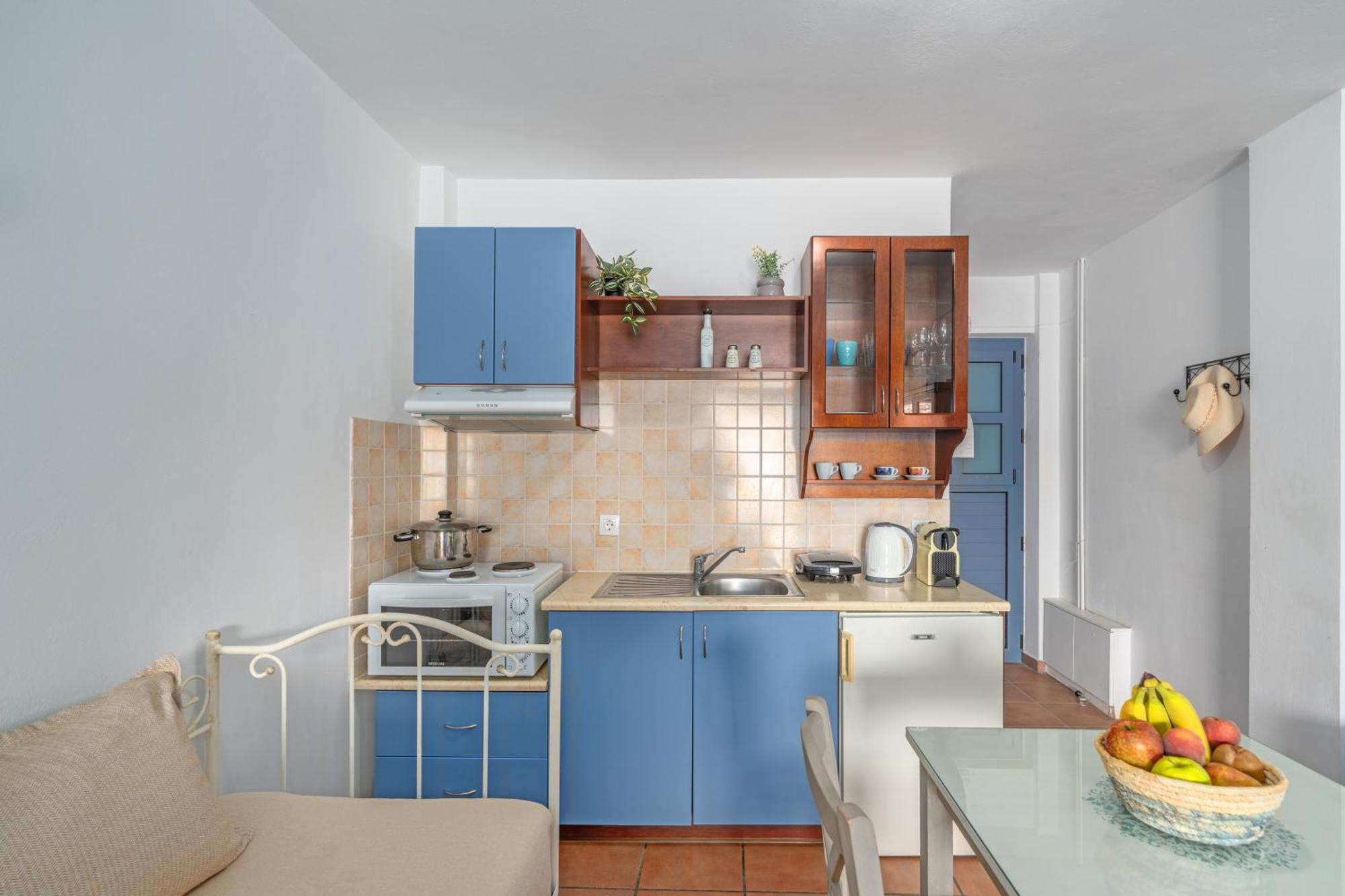 Niovi Seaview Apartments Agioi Apostoli Exterior photo